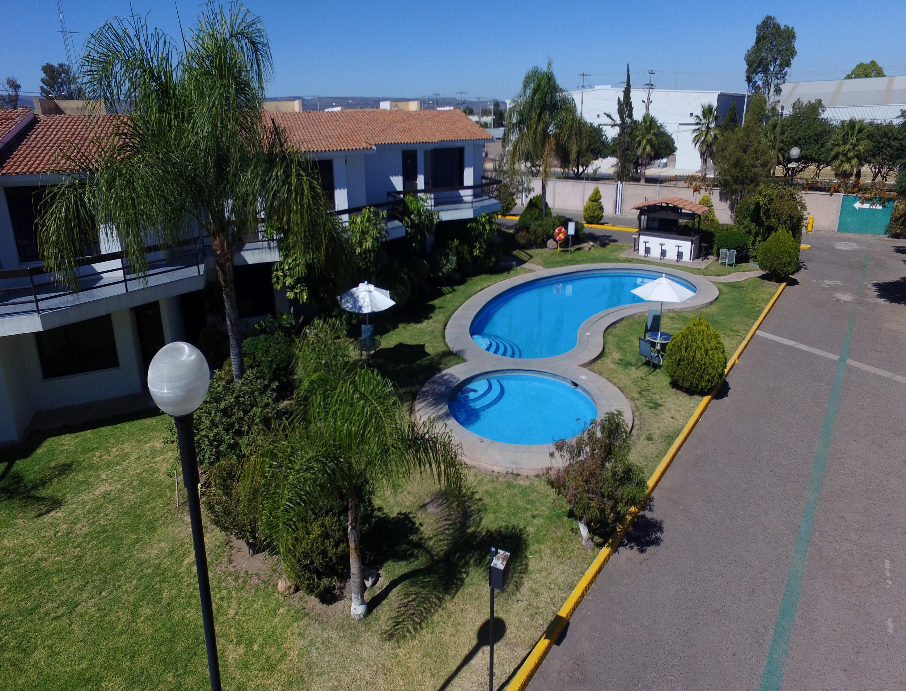 Hotel Mision Express Aguascalientes Zona Norte Bagian luar foto